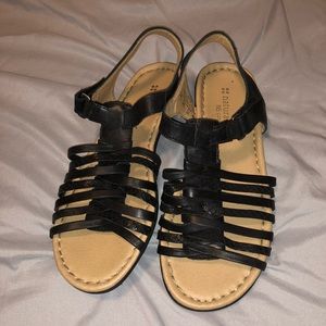 black and tan girls sandals